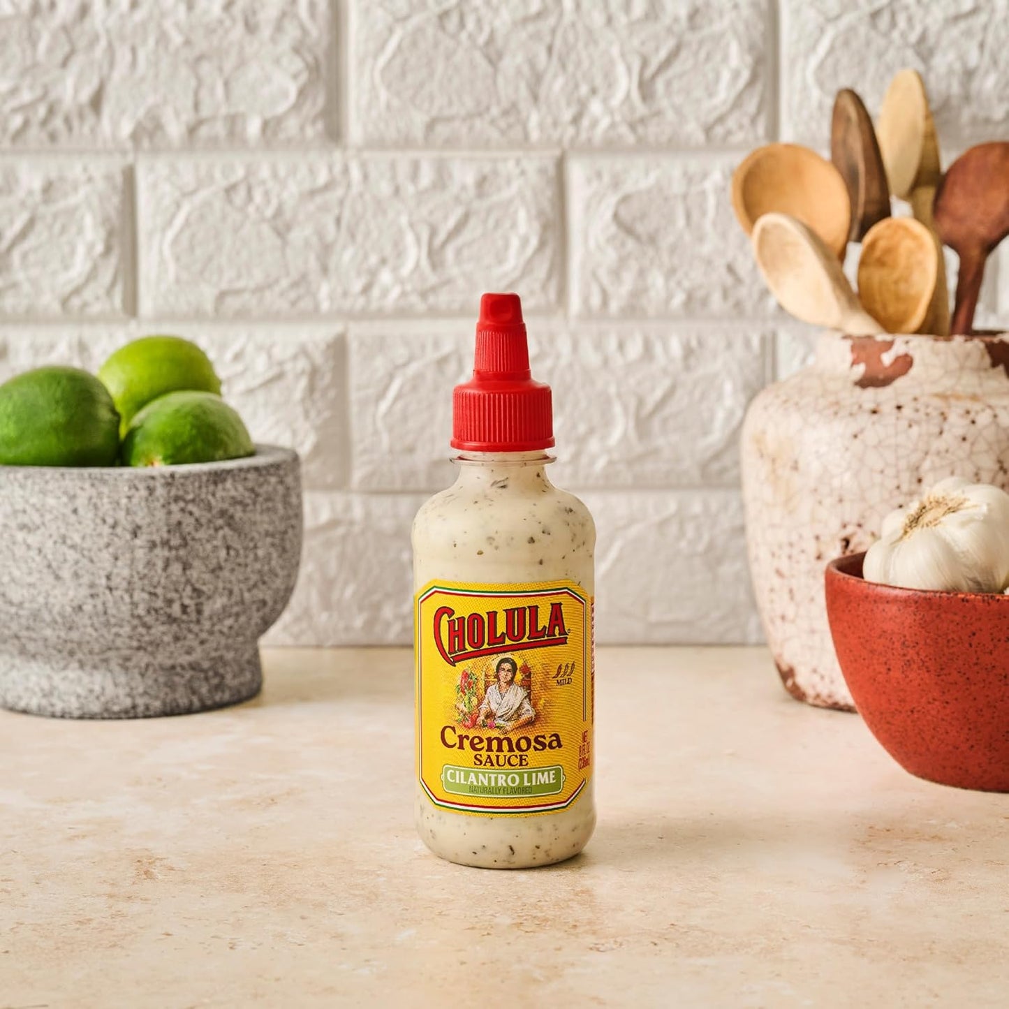 Cholula Cilantro Lime Cremosa Sauce – Backyard Taco Bar Topping for Cookouts & Grilling Nights, 8 fl oz Squeezable